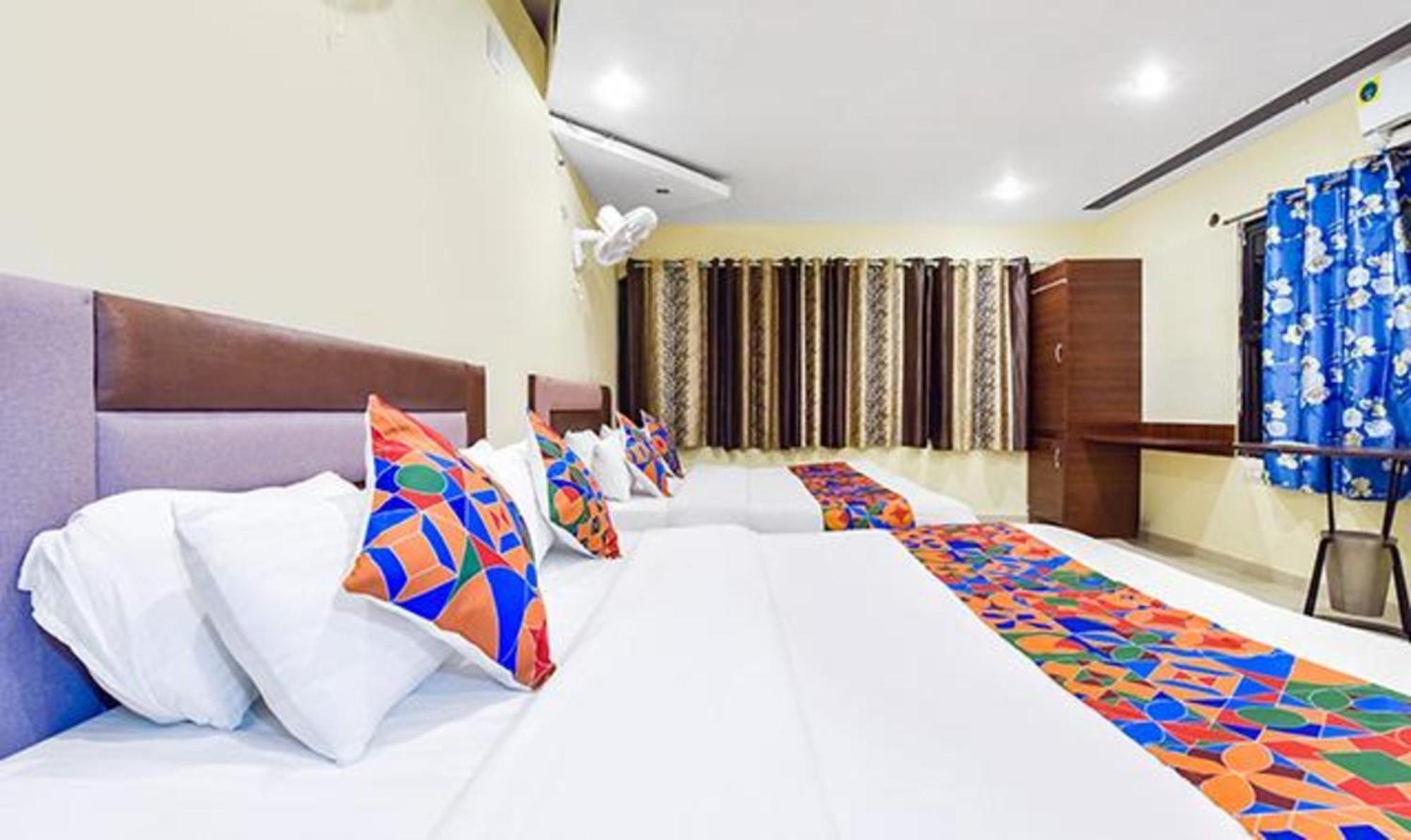Fabexpress Poonam Palace Ахмедабад Экстерьер фото